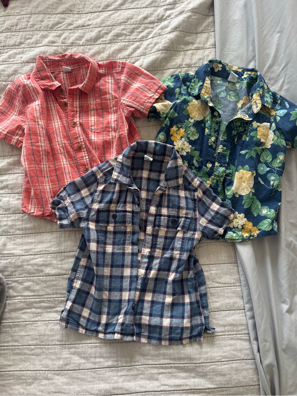 Old Navy 3T bundle shirts